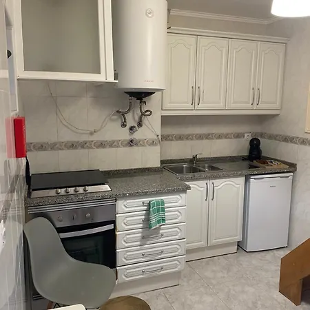 Nas Olaias A 5 Minutos Da Faculdade Isel E Ist Apartament *