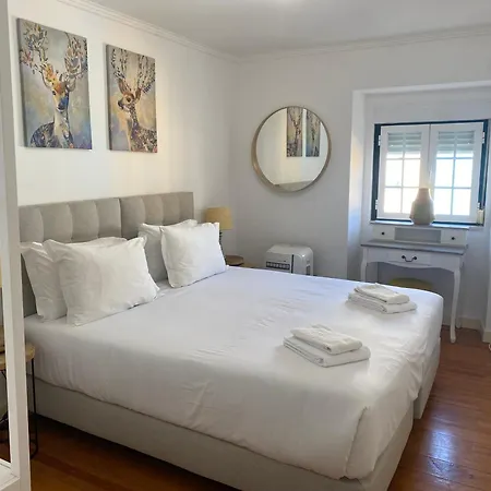 Nas Olaias A 5 Minutos Da Faculdade Isel E Ist Apartman Lisboa