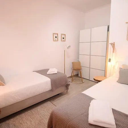 Nas Olaias A 5 Minutos Da Faculdade Isel E Ist Lisbona