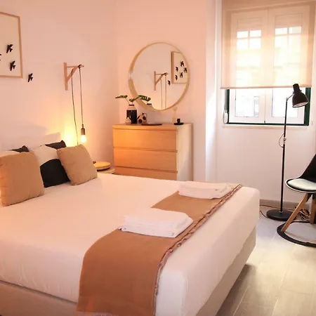 Appartement Nas Olaias A 5 Minutos Da Faculdade Isel E Ist *