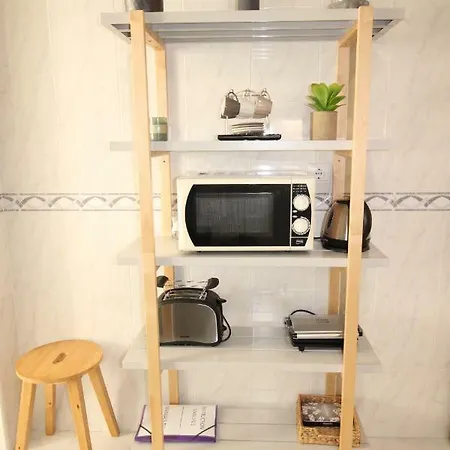 Apartamento Nas Olaias A 5 Minutos Da Faculdade Isel E Ist